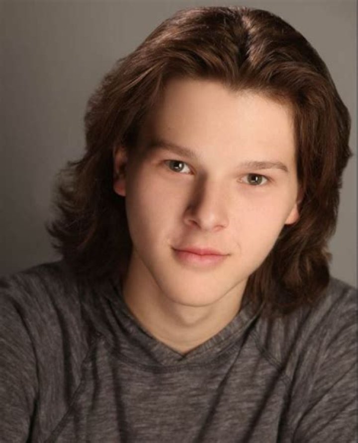 Colton Gobbo : Net Worth, Age, Birthday, Wiki, Height, B...