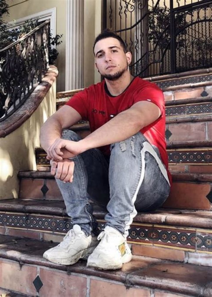 Corey Scherer - Bio, Age, height, weight, Wiki, Facts and Family