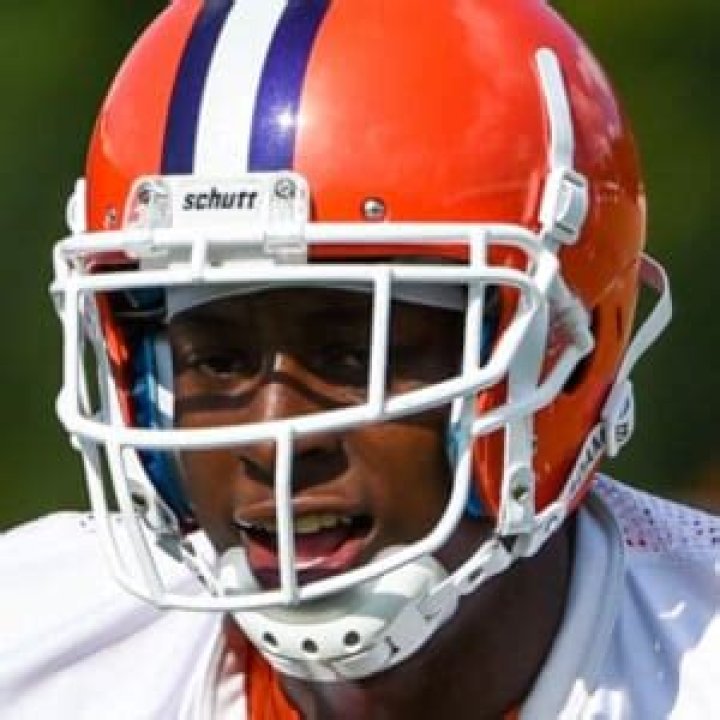Cornell Powell: Football Player Detailed Bio, Age, Birthday, & Height Insights and more