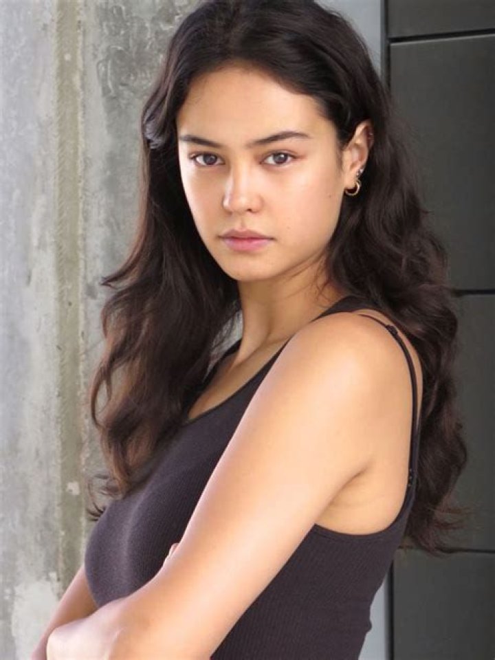 Courtney Eaton - Bio, Age, Wiki, Facts and Family