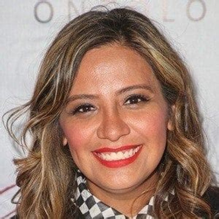 Cristela Alonzo - Bio, Age, Wiki, Facts and Family