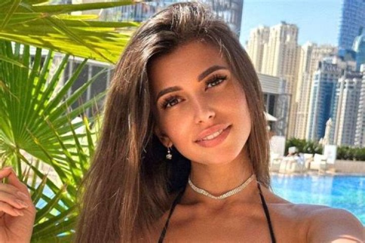 Cristy Ren (webvideostar) - Wikipedia, Age, Net Worth, Biography , Spotify, TikTok, Facebook, Facts and Family