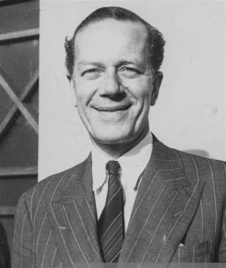 Cyril Ritchard - Bio, Age, Wiki, Facts and Family