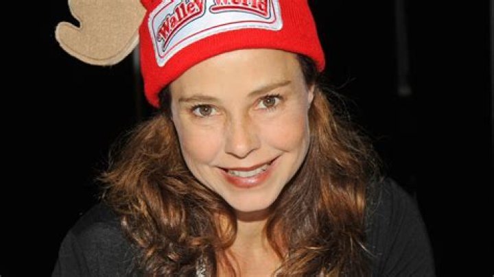 Dana Barron - Bio, Age, Wiki, Facts and Family
