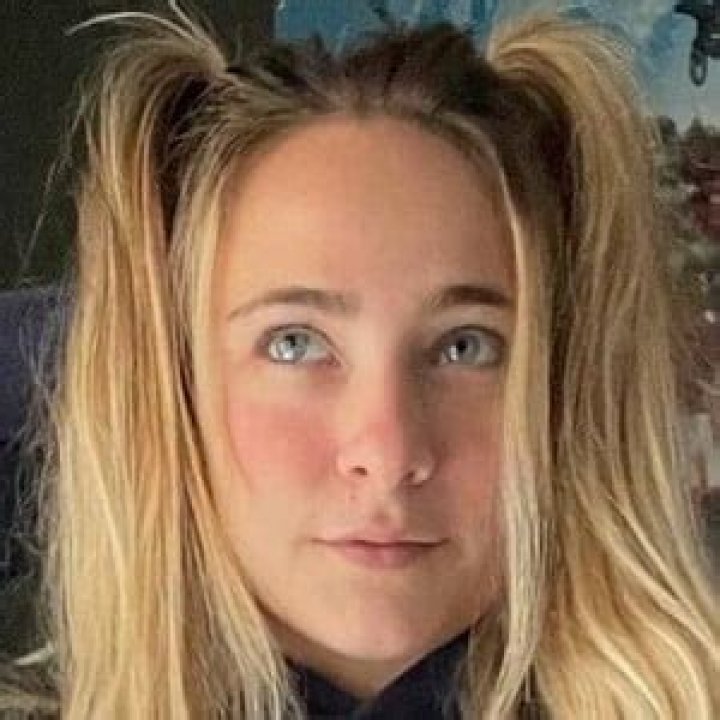Danielle Cooper: Instagram Star Detailed Bio, Age, Birthday, & Height Insights and more