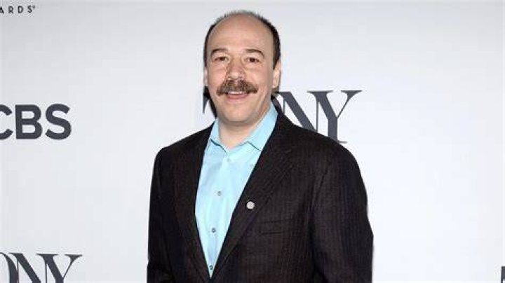 Danny Burstein - Bio, Age, Wiki, Facts and Family