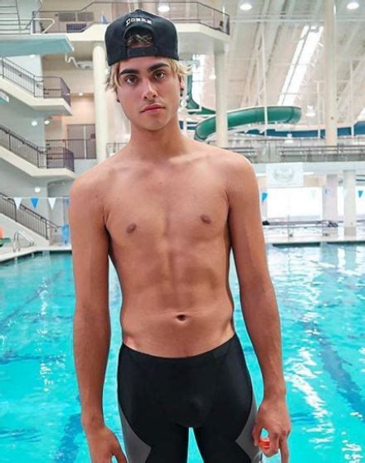 Darius Dobre - Bio, Age, height, weight, Wiki, Facts and Family