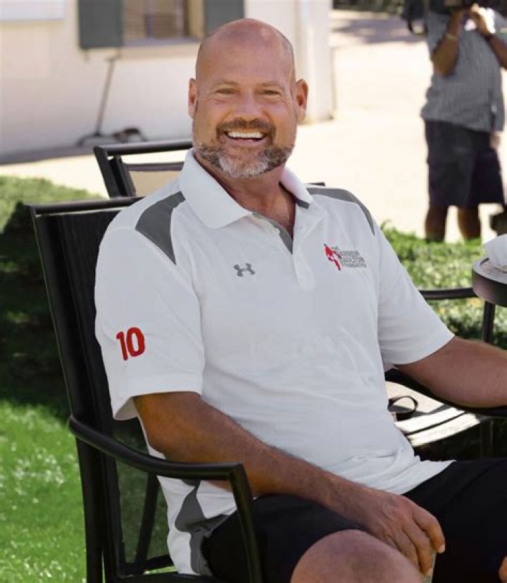 Darren Daulton - Bio, Age, height, Wiki, Facts and Family