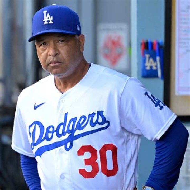 Dave Roberts - Bio, Age, Wiki, Facts and Family