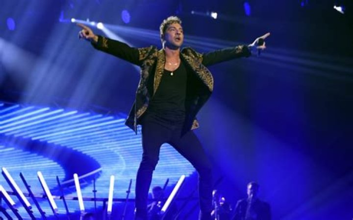 David Bisbal - Bio, Age, net worth, height, Wiki, Facts and Family