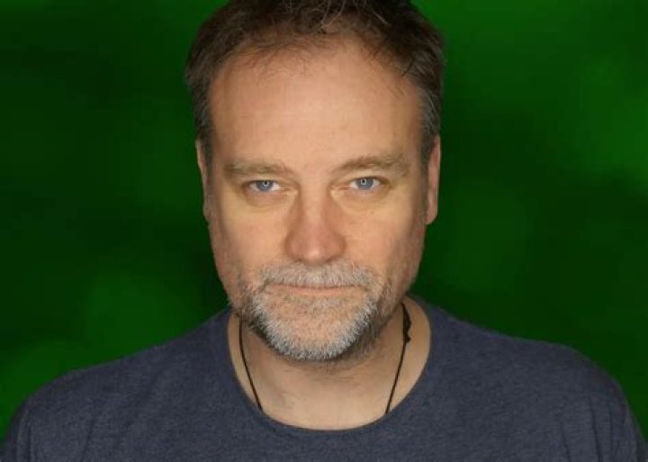 David Hewlett - Bio, Age, net worth, siblings, height, Wiki, Facts and Family