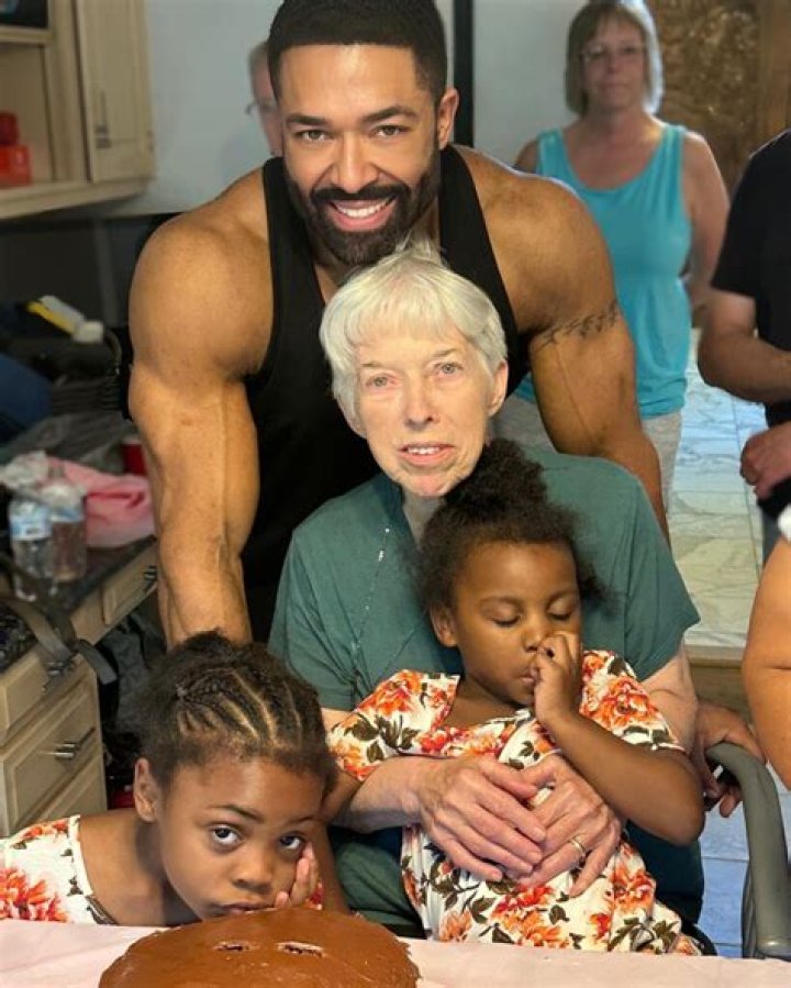David Otunga - Bio, Age, net worth, height, weight, Wiki, Facts and Family