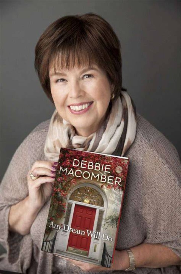 Debbie Macomber - Bio, Age, Wiki, Facts and Family