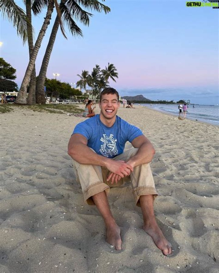 Derek Chadwick - Bio, Age, Wiki, Facts and Family