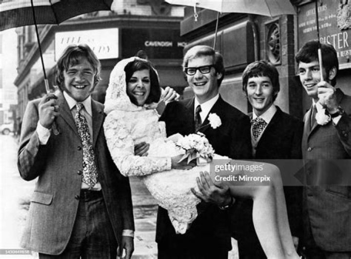 Derek Leckenby - Bio, Age, Wiki, Facts and Family