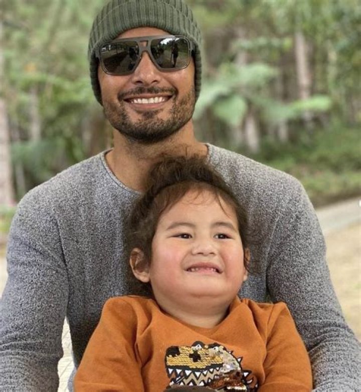 Derek Ramsay - Bio, Age, siblings, height, Wiki, Facts and Family