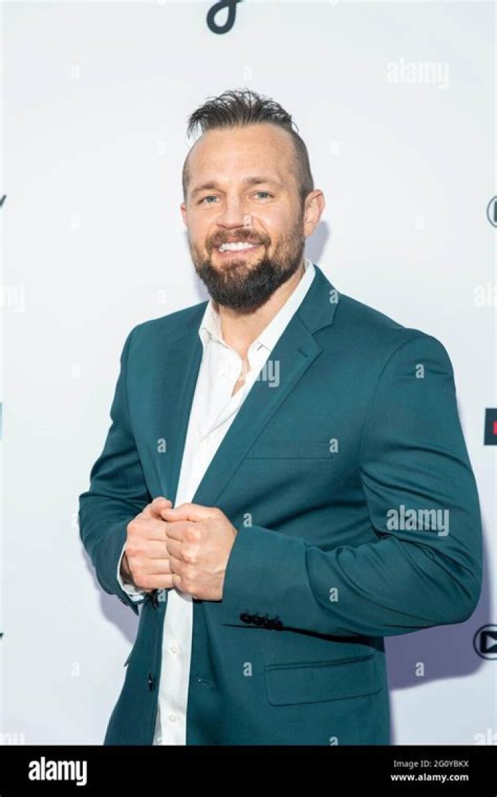 Derrick Kosinski - Bio, Age, Wiki, Facts and Family