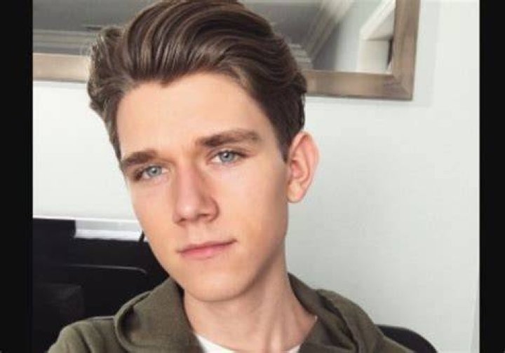 Devan Key - Bio, Age, Wiki, Facts and Family