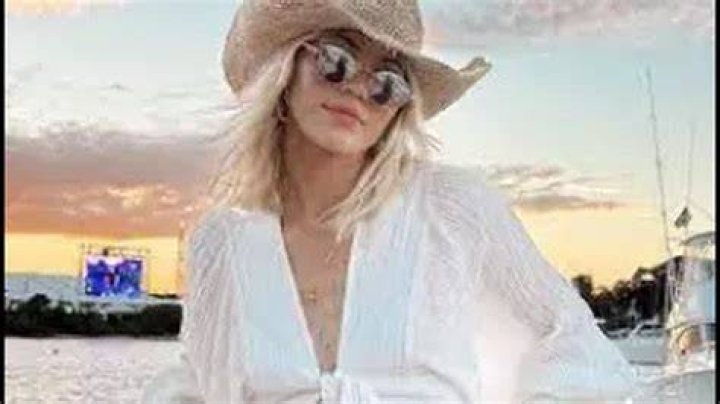 Devon Windsor - Bio, Age, Wiki, Facts and Family