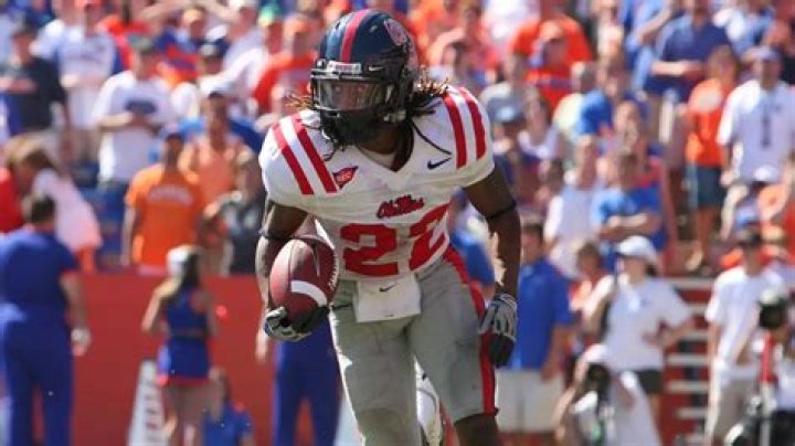Dexter McCluster - Bio, Age, weight, height, Wiki, Facts and Family