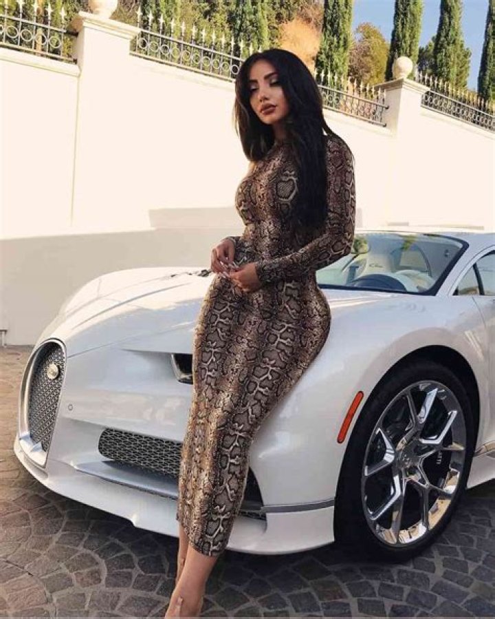 Deyana Mounira - Bio, Age, Wiki, Facts and Family