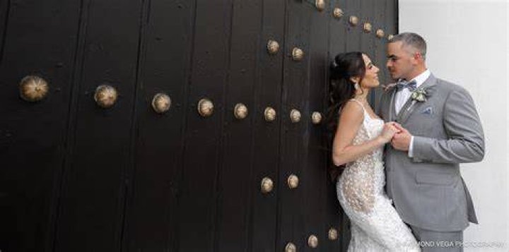 Diana Maux - Bio, Age, Wiki, Facts and Family