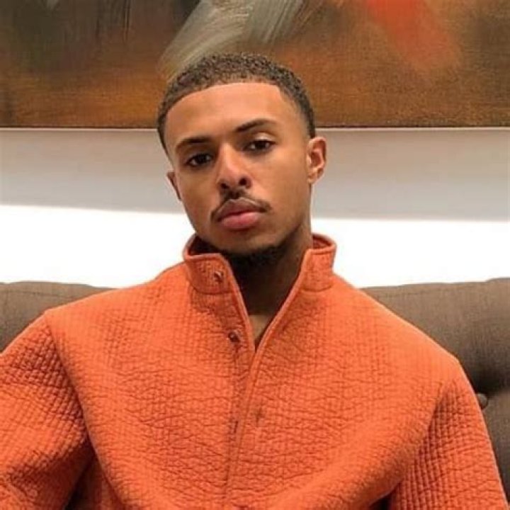 Diggy Simmons - Bio, Age, net worth, siblings, weight, height, Wiki, Facts and Family