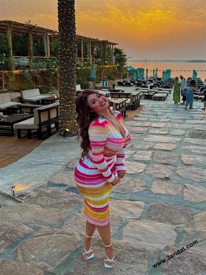 Dina Akesbi - Bio, Age, Wiki, Facts and Family