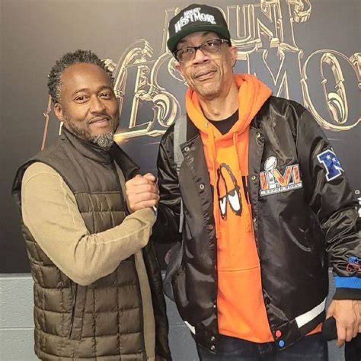 DJ Pooh - Bio, Age, Wiki, Facts and Family