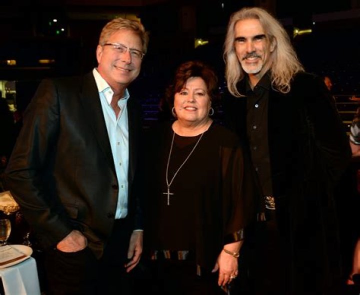 Don Moen - Bio, Age, net worth, Wiki, Facts and Family
