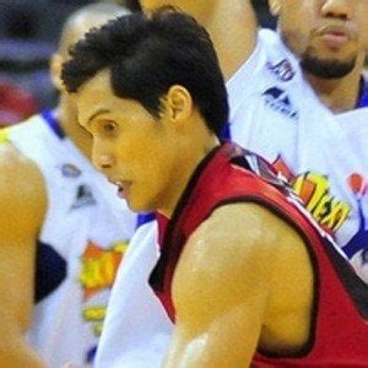 Dondon Hontiveros - Bio, Age, height, Wiki, Facts and Family