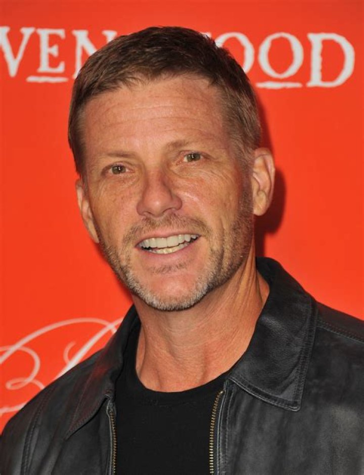 Doug Savant - Bio, Age, net worth, height, Wiki, Facts and Family