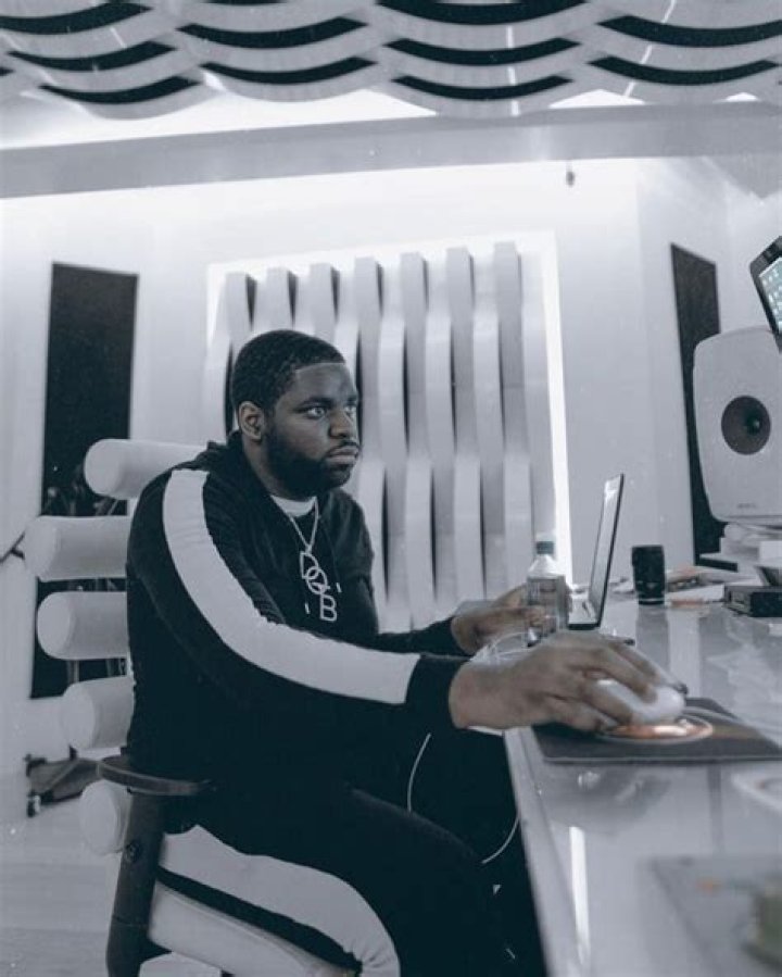 Dougie on the Beat: Music Producer Detailed Bio, Age, Birthday, & Height Insights and more