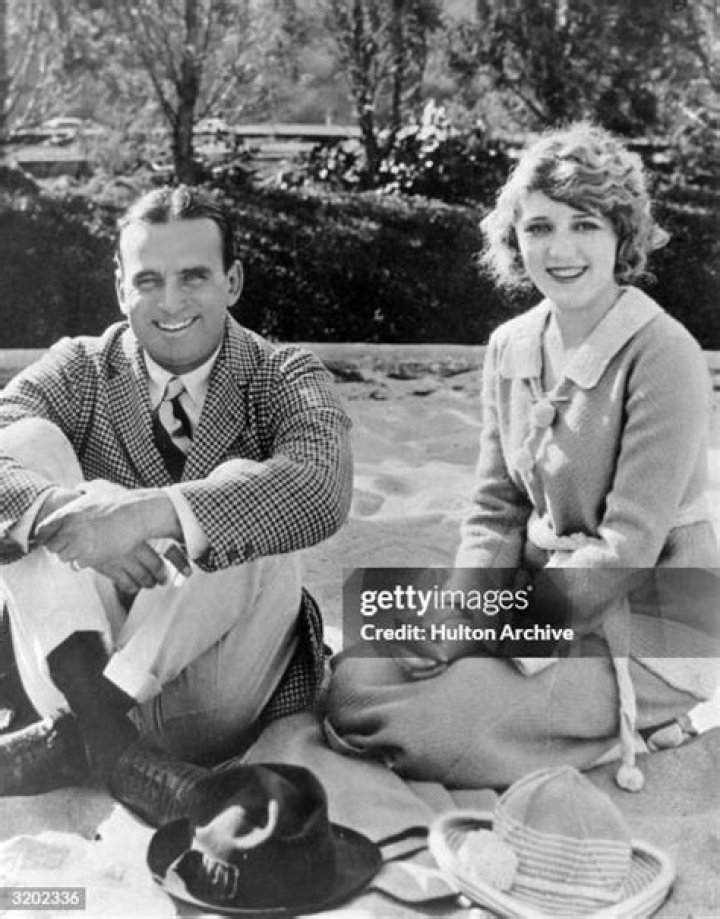 Douglas Fairbanks Sr. - Bio, Age, height, Wiki, Facts and Family