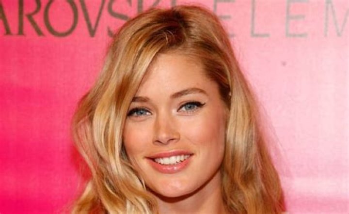 Doutzen Kroes - Bio, Age, Wiki, Facts and Family