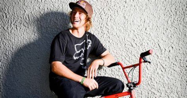 Drew Bezanson - Bio, Age, Wiki, Facts and Family