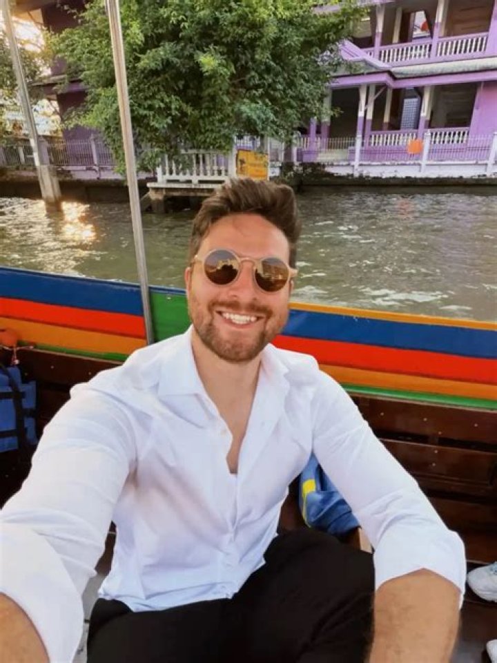 Eddy Vilard - Bio, Age, Wiki, Facts and Family