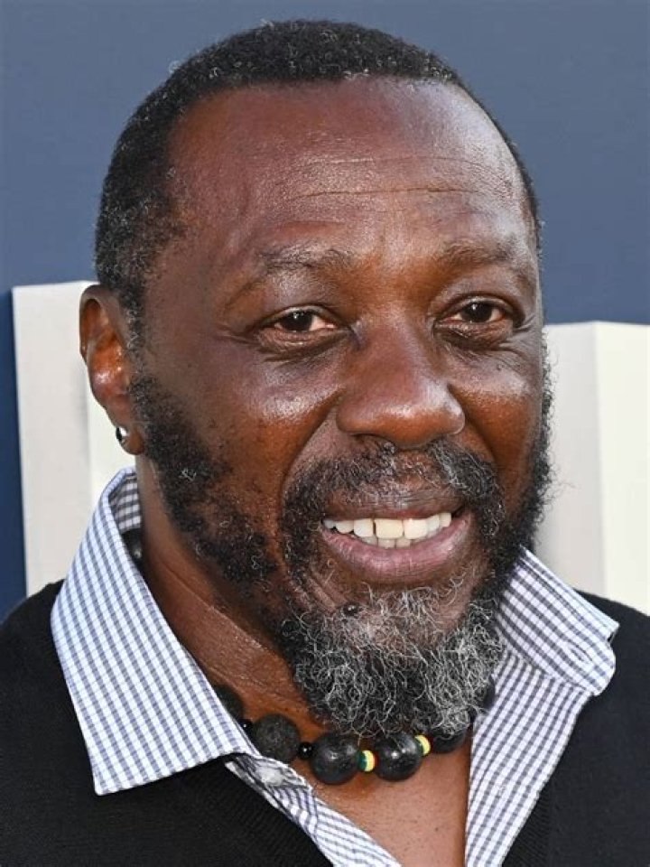 Edwin Lee Gibson: TV Actor Detailed Bio, Age, Birthday, & Height Insights and more
