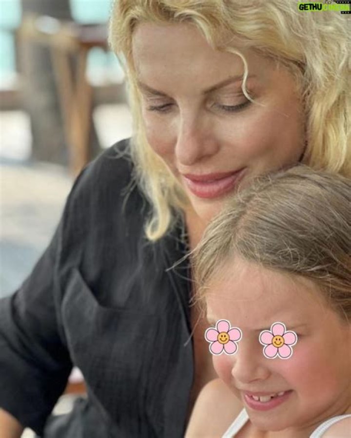 Eleni Menegaki - Bio, Age, Wiki, Facts and Family