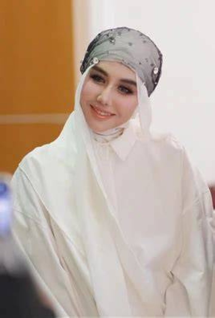 Ella Aminuddin - Bio, Age, Wiki, Facts and Family