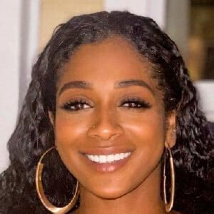 Elle DaCruz - Bio, Age, Wiki, Facts and Family