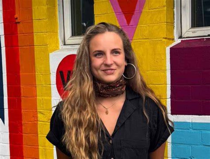 Elle Lotherington - Bio, Age, Wiki, Facts and Family