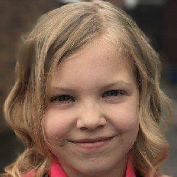 Ellie JellyBeanTV - Bio, Age, Wiki, Facts and Family