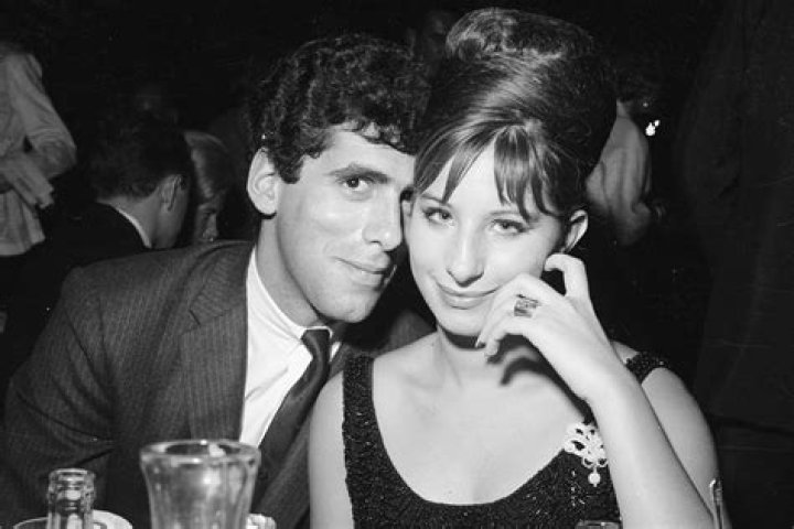 Elliott Gould - Bio, Age, net worth, height, Wiki, Facts and Family