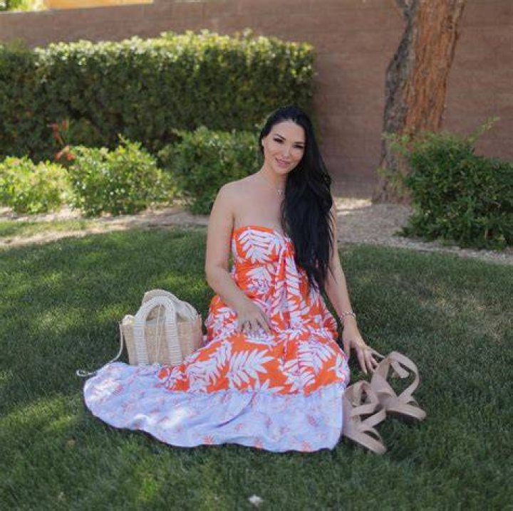 Elsa Galvan - Bio, Age, Wiki, Facts and Family