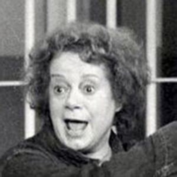Elsa Lanchester - Bio, Age, Wiki, Facts and Family