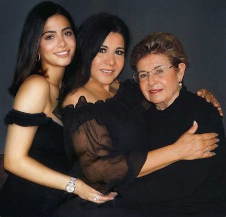 Emeraude Toubia - Bio, Age, Wiki, Facts and Family