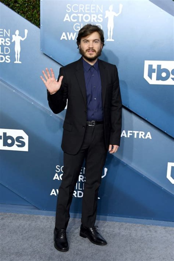 Emile Hirsch - Bio, Age, net worth, weight, height, Wiki, Facts and Family