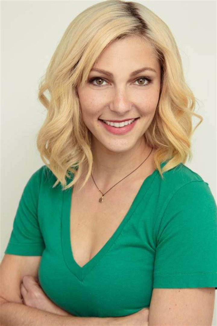 Emily Morris: Movie Actress Detailed Bio, Age, Birthday, & Height Insights and more