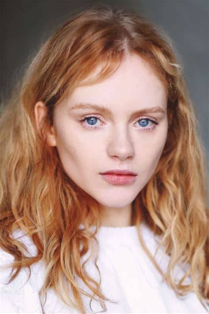 Emma Laird - Bio, Age, Wiki, Facts and Family